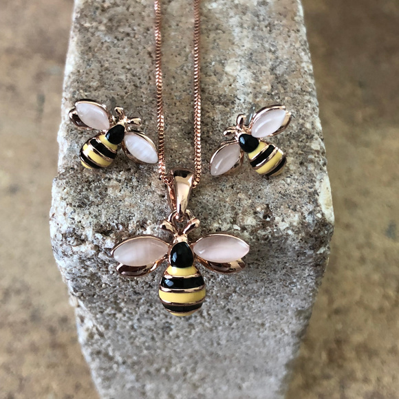 Victoria Perez Collection Jewelry - Mini Honey Bee Set Necklace and Stud Earrings